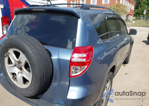 2010 Toyota Rav4 z USA, uszkodzony, nr VIN 2T3BF4DV3AW075339